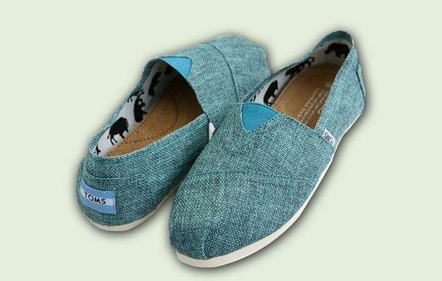 Toms